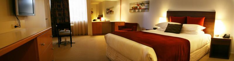 Quality Hotel Manor Mitcham Exterior photo
